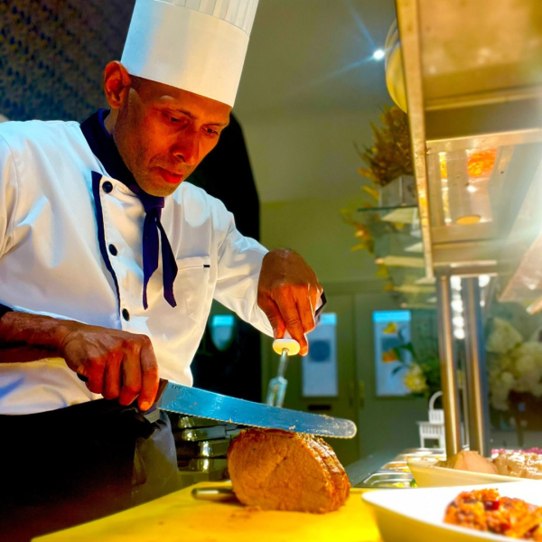 HALF PRICE Sunday Lunch Voucher at The Causeway Restaurant | WAS £15 NOW £7.50